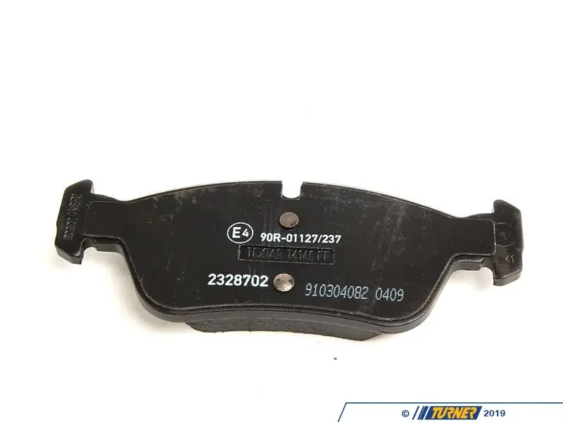 thumbnail interactive-video image 1 of Brembo Genuine Front Brake Pads P06024 – For BMW 3 Series E36, E46, Z3, Z4 (OE 34111160356) 1 of 5