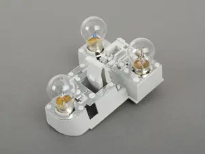 Genuine BMW Bulb Socket, Right - 63218368762 - E46