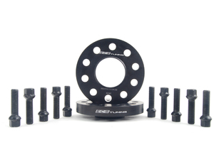 Wheel Spacer & Bolt Kit - 20mm With Black Ball Seat Bolts