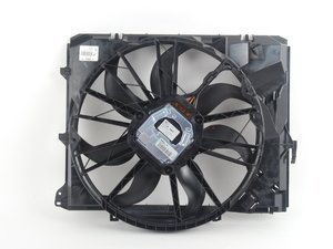 Electric Fan With Shroud