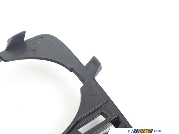 Genuine BMW Genuine BMW Open Grid, Right - 51117312604 - E71 51117312604
