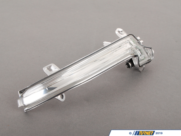 Genuine BMW Genuine BMW Mirror turn signal - right - F22 F23 F30 F31 F32 F33 F34 F36 63137280772