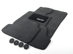 Carpeted Floor Mat Set - Black E93