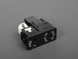 Genuine MINI USB And Auxiliary Input Socket - (NO LONGER AVAILABLE)