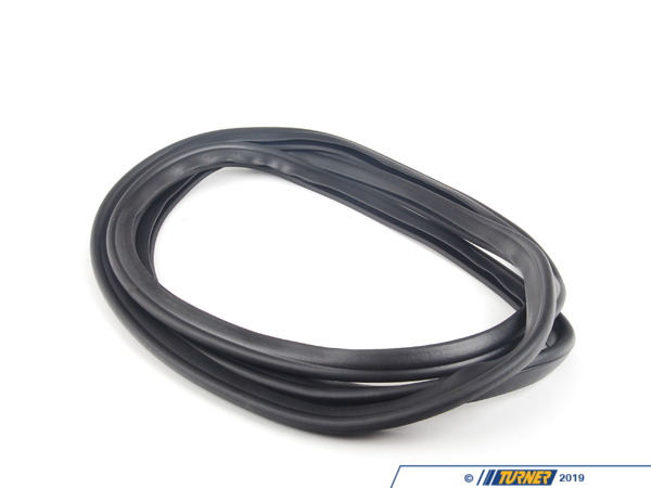 URO URO Trunk Lid Gasket - E10 51715476161