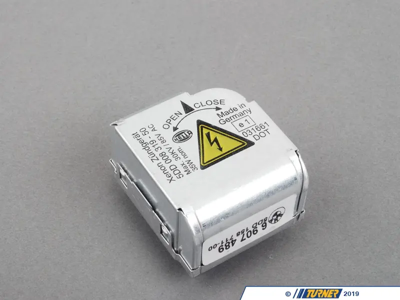 2x OEM BMW X5 Z4 E60 E65 Xenon Ballast Igniter & HID D2S Bulb Kit Control Unit 2x OEM BMW X5 Z4 E60 E65 Xenon Ballast Igniter & HID D2S Bulb Kit Control Unit