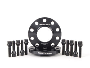 ECS Tuning Wheel Spacer/Hub Adapter & Bolt Kit - 15mm - 74.1mm to 72.6mm CB