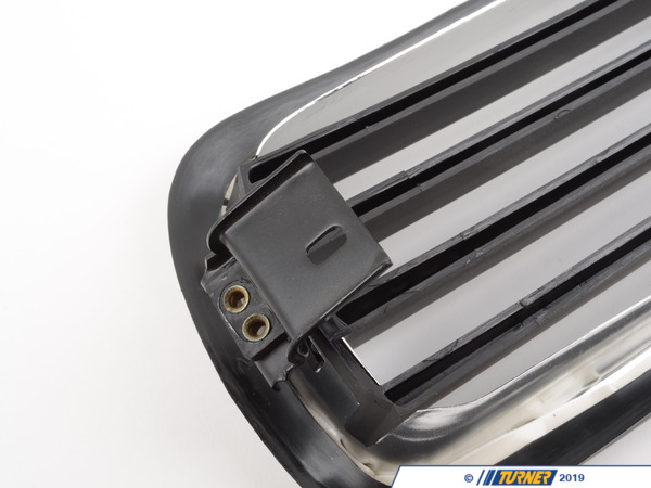 Genuine BMW Genuine BMW Grille Center Rechts - 51131848672 51131848672