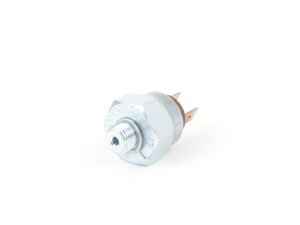 Stop Light Switch - E10
