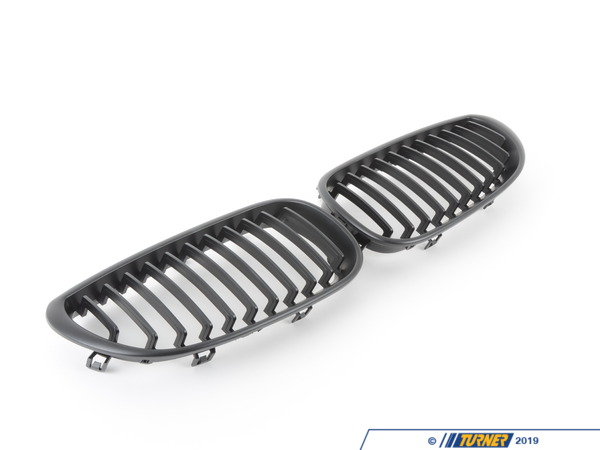 ECS Black Center Grills - E60 525i, 528i, 530i, 535i, 545i, 550i, M5 (2006-2010) BM01-6001-B