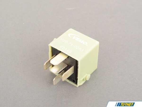 Bremmen Parts Relay - White Green 61368373700