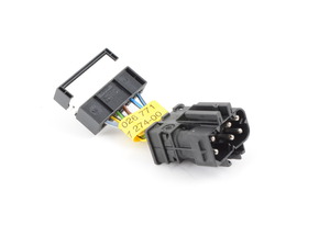 Genuine BMW LED Tail Light Adapter - Right - E39 528i 540i M13