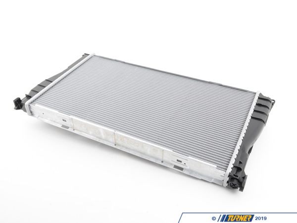 Nissens Nissens Engine Radiator - Manual - E82, E88, E90, E92, E93, Z4 17117558480
