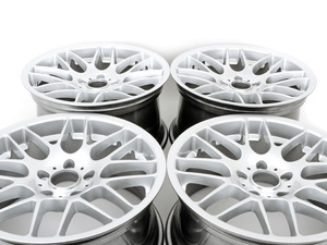 18" V703 Wheels - Staggered Set Of Four