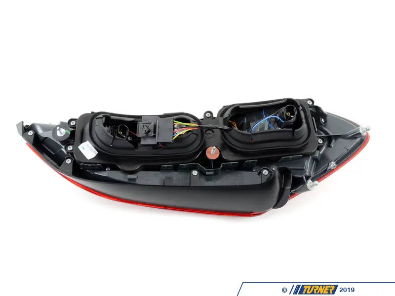 63217191778 - Genuine BMW Tail Light - Right - Z4 sDrive28i
