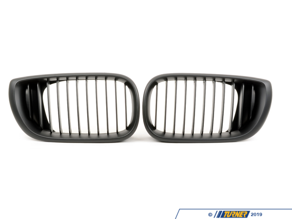 ECS Black Center Grills - E46 Sedan 325i, 330i, 325xi, 330i 2002-2005 BM01-4602-B