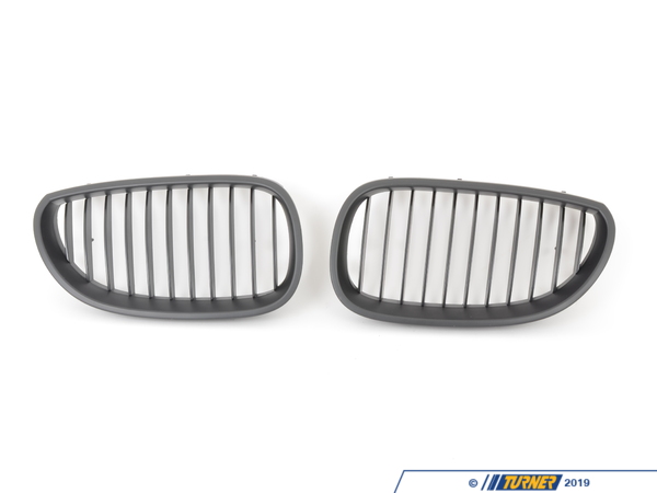 Turner Motorsport Black Center Grills - E60 525i, 528i, 530i, 535i, 545i, 550i, M5 (2006-2010) BME-1601-4000
