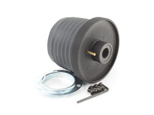 1600-2002 MOMO Wheel Hub Adapter