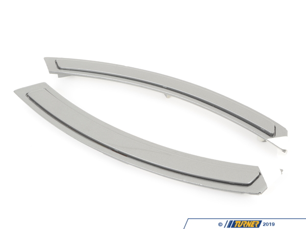 IND F85 Painted Front Bumper Reflectors - F85 X5M F85-FREF-C28