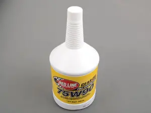 Red Line Manual Transmission / Differential Fluid 75w90