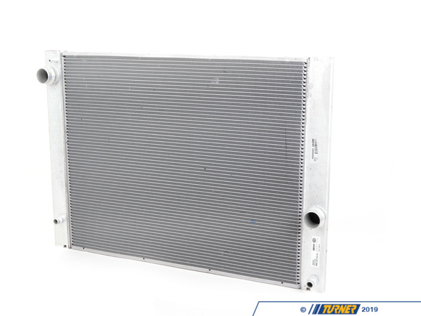 Mahle-Behr E60 525i 528i 530i Automatic OEM Behr Radiator 17117534914