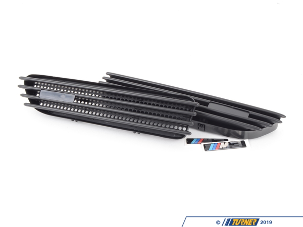 Turner Motorsport Matte Black Fender Grilles - E46 M3 BFE4613M3-EMB
