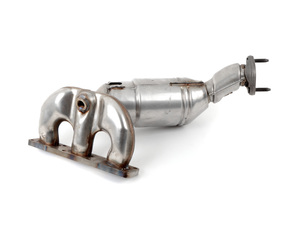 Remanufactured Rear Exhaust Manifold With Catalytic Converter