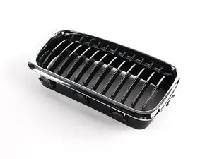 Genuine BMW Kidney Grille - Right - E38 750iL