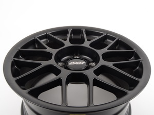 ARC-8 17x9" ET42 Satin Black Wheel 17.2lbs - APEX Wheels