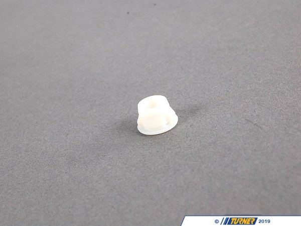 Genuine BMW Genuine BMW Grommet - 51138250586 - E46,E46 M3 51138250586