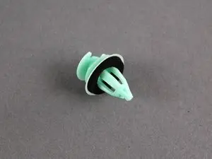 Genuine BMW Clip With Seal Ring Gr?N - 51418247000 - E38 - gruen