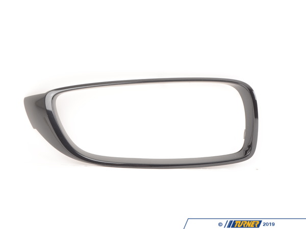 IND Painted Center Grill Surrounds - Black Sapphire Metallic F8X_FGSK-475