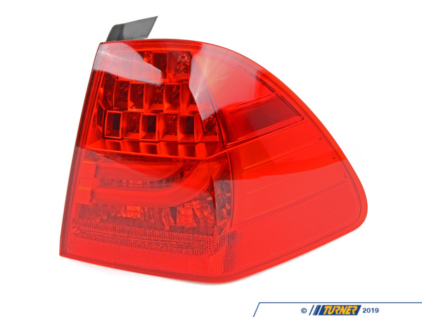 Genuine BMW Genuine BMW Outer Tail Light - Right - E91 328i 328xi 63217289436