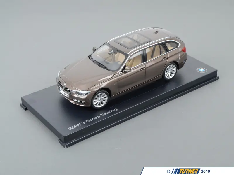 ミニカー 1/18 BMW 330i ツーリングTouring グレー 楽天市場】ミニカー 1/18 bmw touringの通販