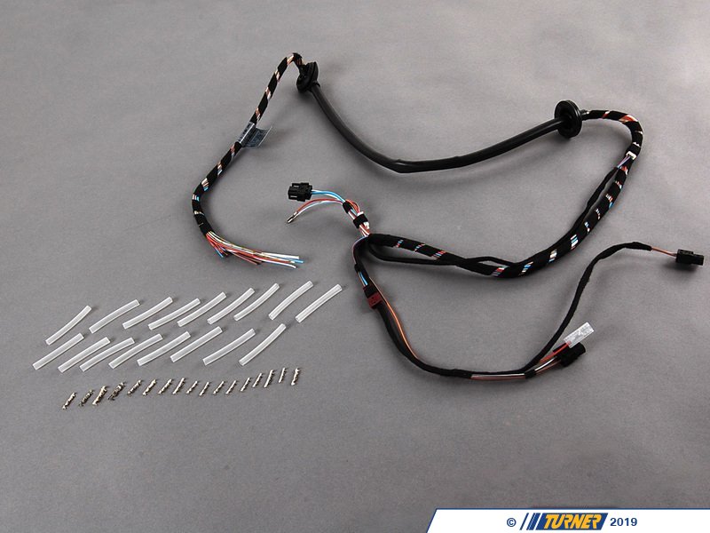 メル&カリ 61128391788 - Genuine BMW Trunk Harness Repair Kit - E36