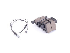 Akebono Front Euro Ceramic Brake Pad Set -- F22/23 F30/31/34 F32/33/36