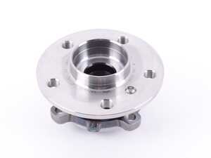 WHEEL HUB WITH BEARING