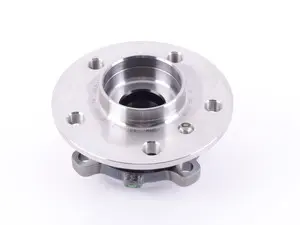 WHEEL HUB WITH BEARING