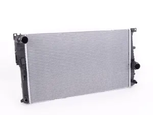 Genuine BMW Radiator - Automatic Transmission - F22,F30,F31,F32,F33,F34,F36