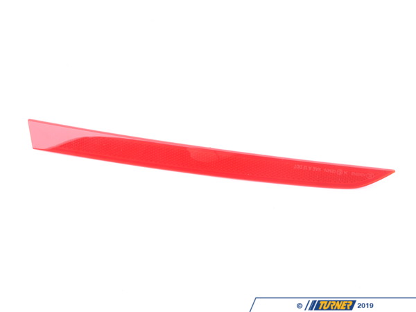 Genuine BMW Genuine BMW Rear bumper reflector - right - F30, F31 63147847166