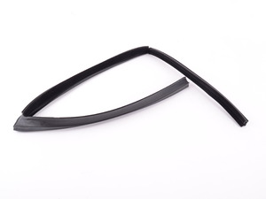 Genuine BMW Rear Window Seal - Right - E39 540i M11