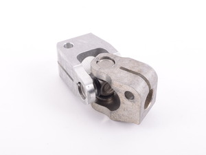 BMW E24 E28 E32 E34 Steering Universal Flex Joint