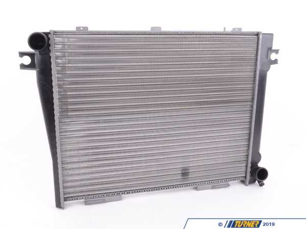 Nissens BMW 525I-635CSI 81- RADIATOR 17111468546