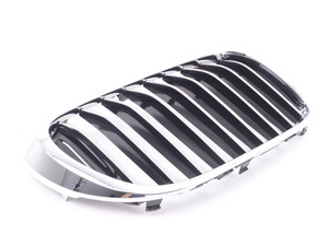 Grille - Front - Right - G11