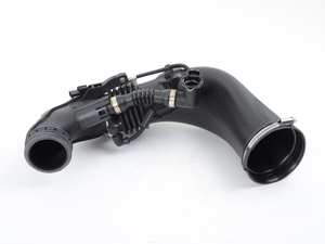 Genuine BMW Filtered Air Pipe - 13717808157 - E70 X5 3.5d