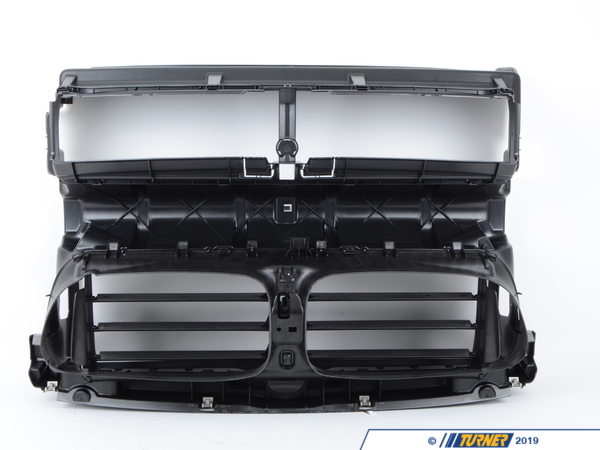 51747200787 - F10 Air Duct - Behind Kidney Grilles to Front