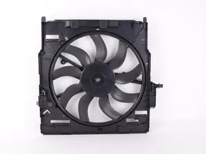 Genuine BMW Cooling Fan Assembly with Shroud (850W) - E70 E71